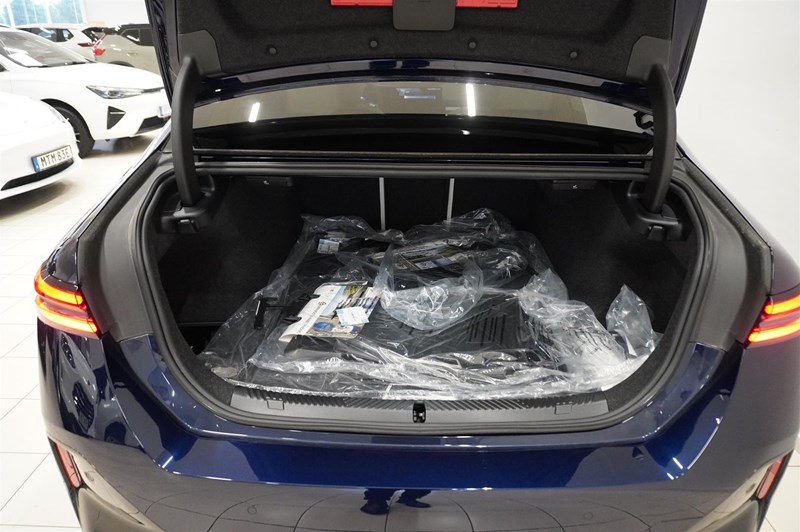 M Sport Pro Innovation Travel Komfortstol Panorama Drag_27